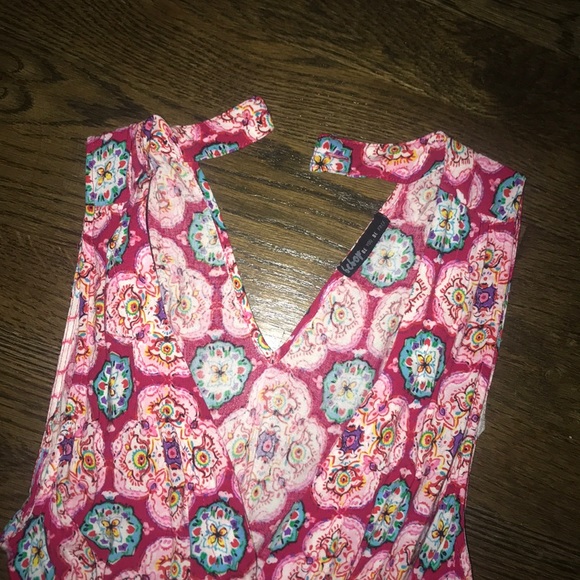 Front Tie Romper 🌺 - Picture 4 of 4